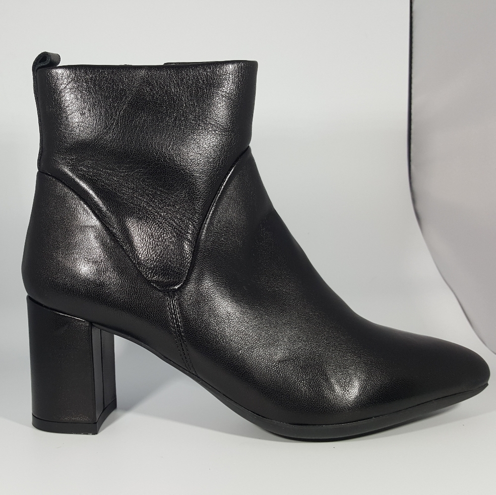 The Flexx Black Leather Ankle Boot - Picture 1 of 3